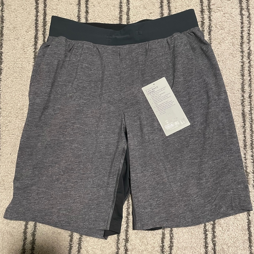 COPY - Lululemon T.H.E Shorts Medium 9” with linerless
